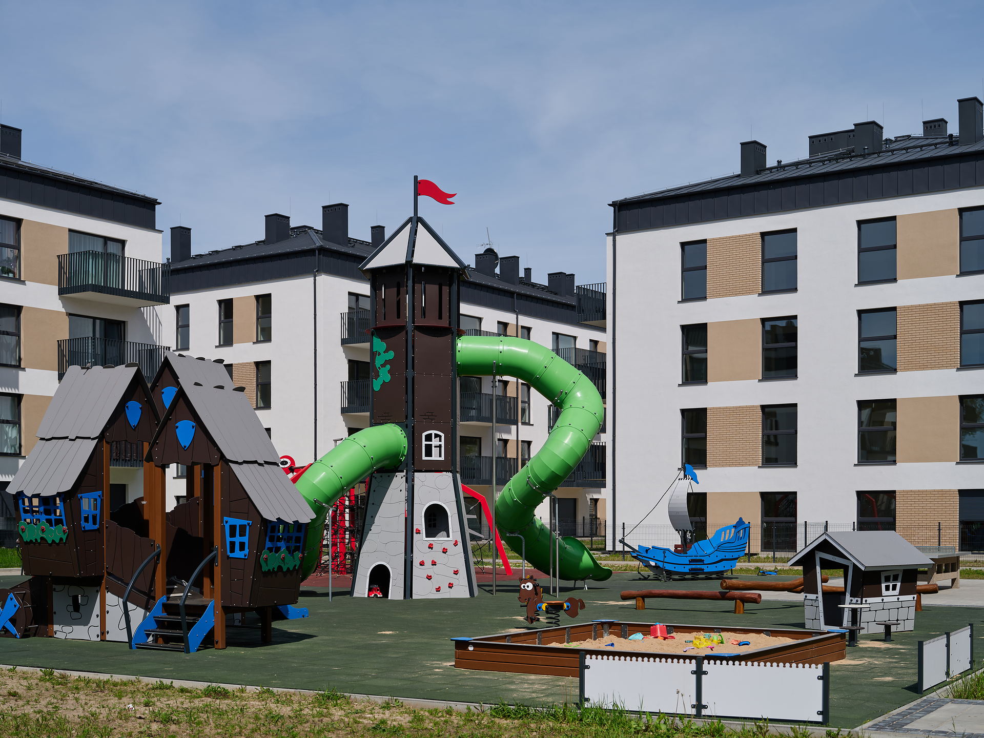 Kleszczewo Park - plac zabaw, 04.2025