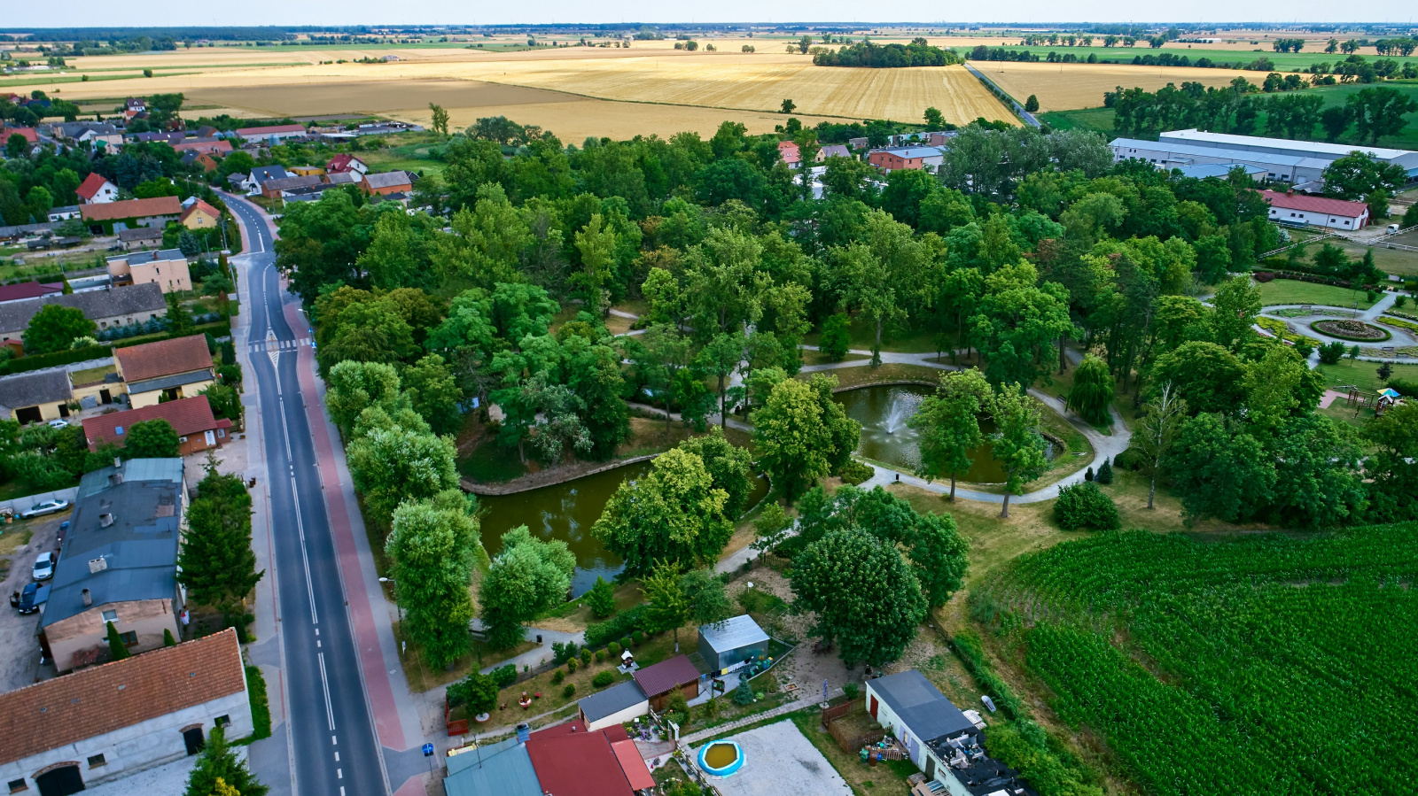 Kleszczewo Park - zabytkowy park
