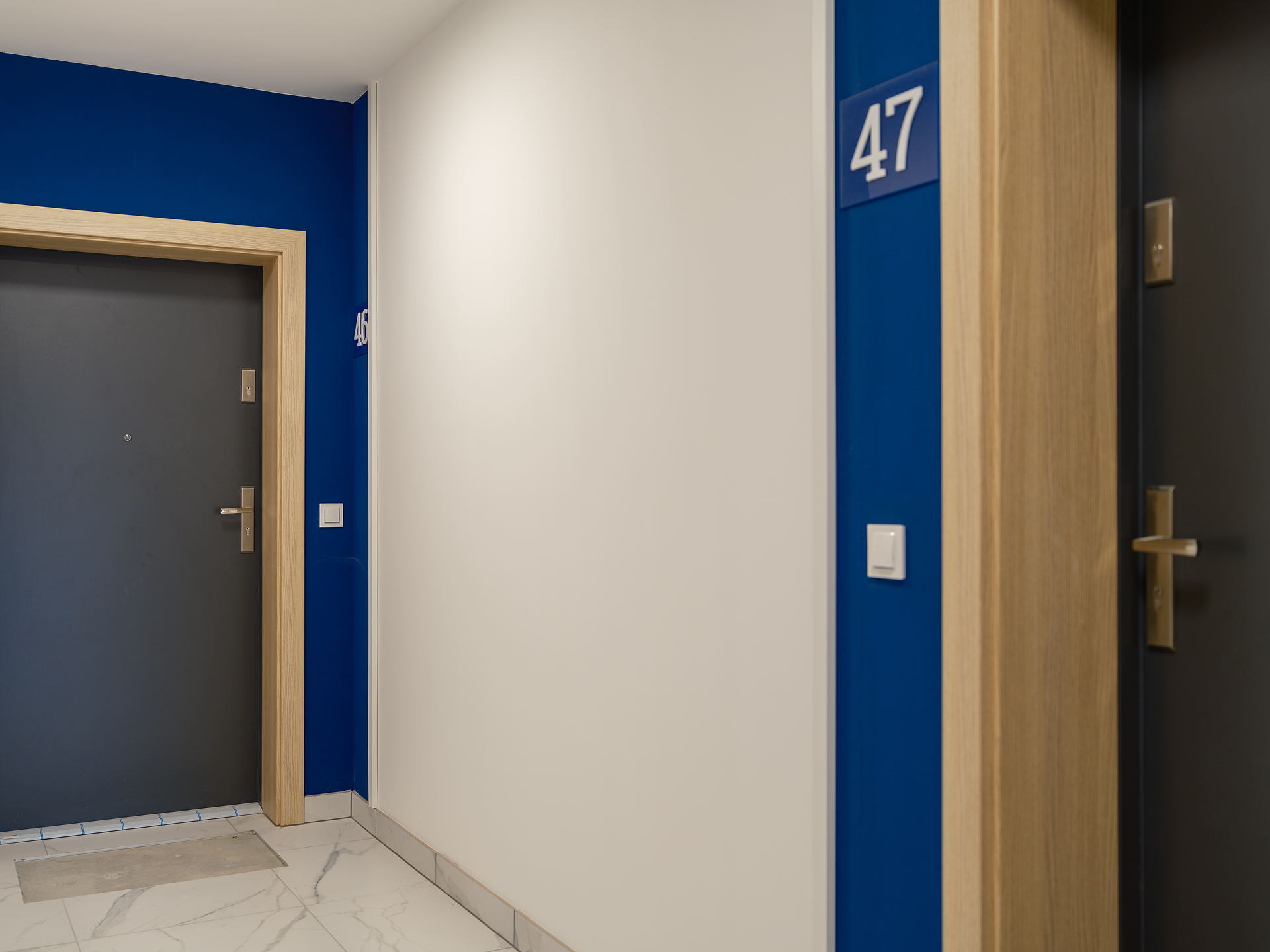 Nowe Pobiedziska 2 - klatki schodowe, 11.2025